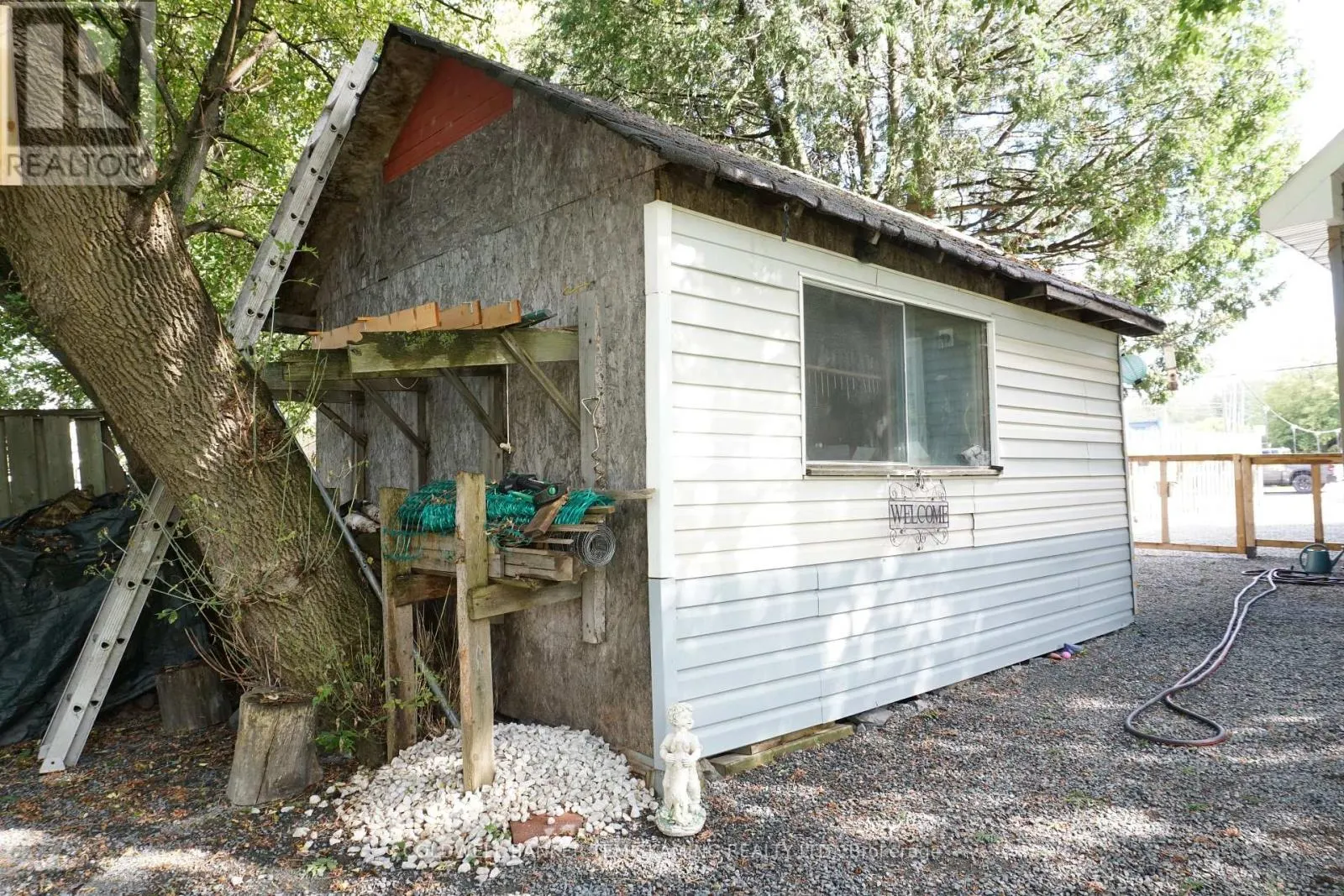 351 BROADWOOD AVENUE