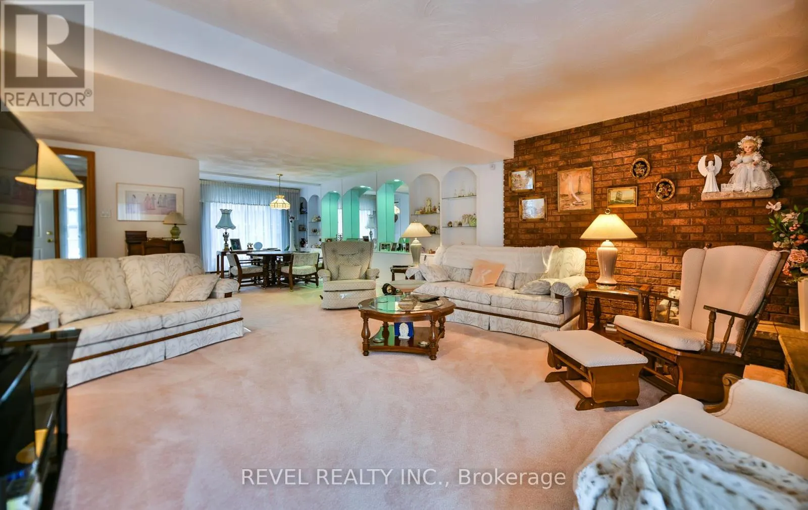 154 FOURTH AVENUE