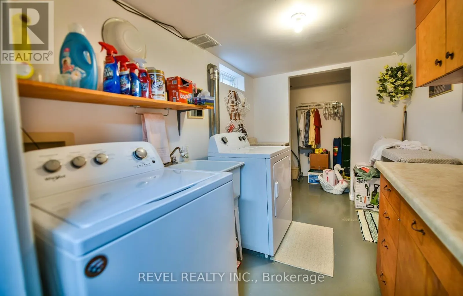 154 FOURTH AVENUE