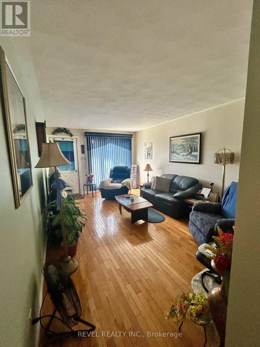 128 SPILLENAAR STREET