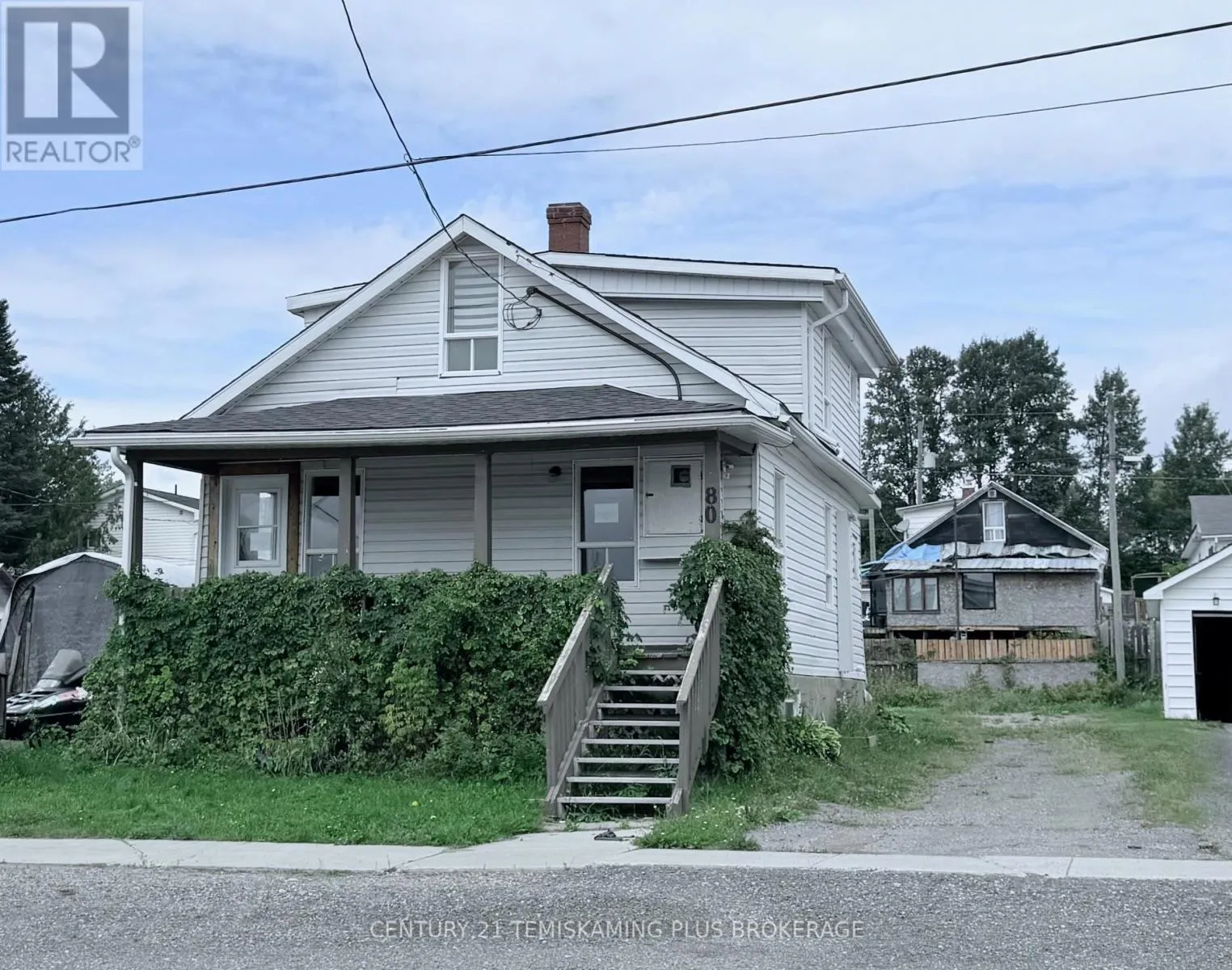 80 POPLAR AVENUE