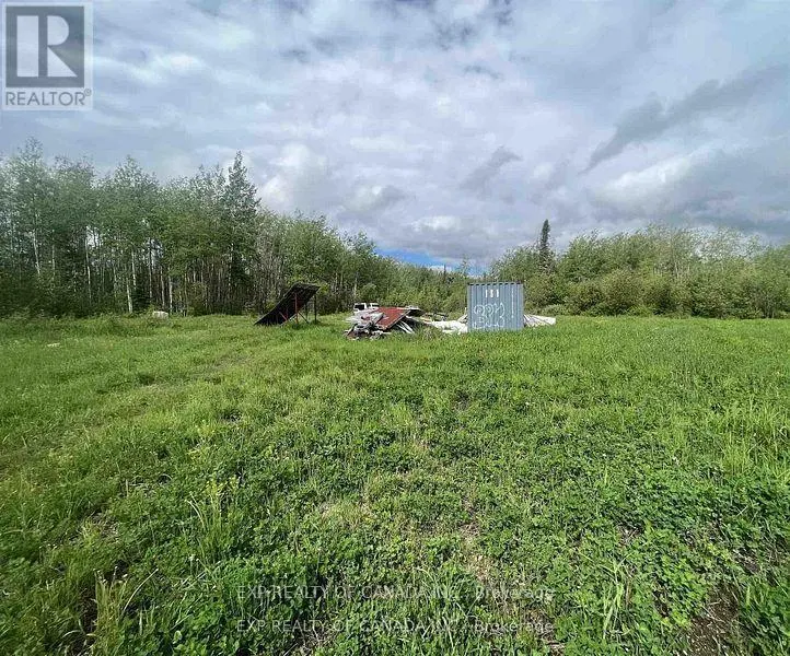 P. 28423 LECLAIR AVENUE