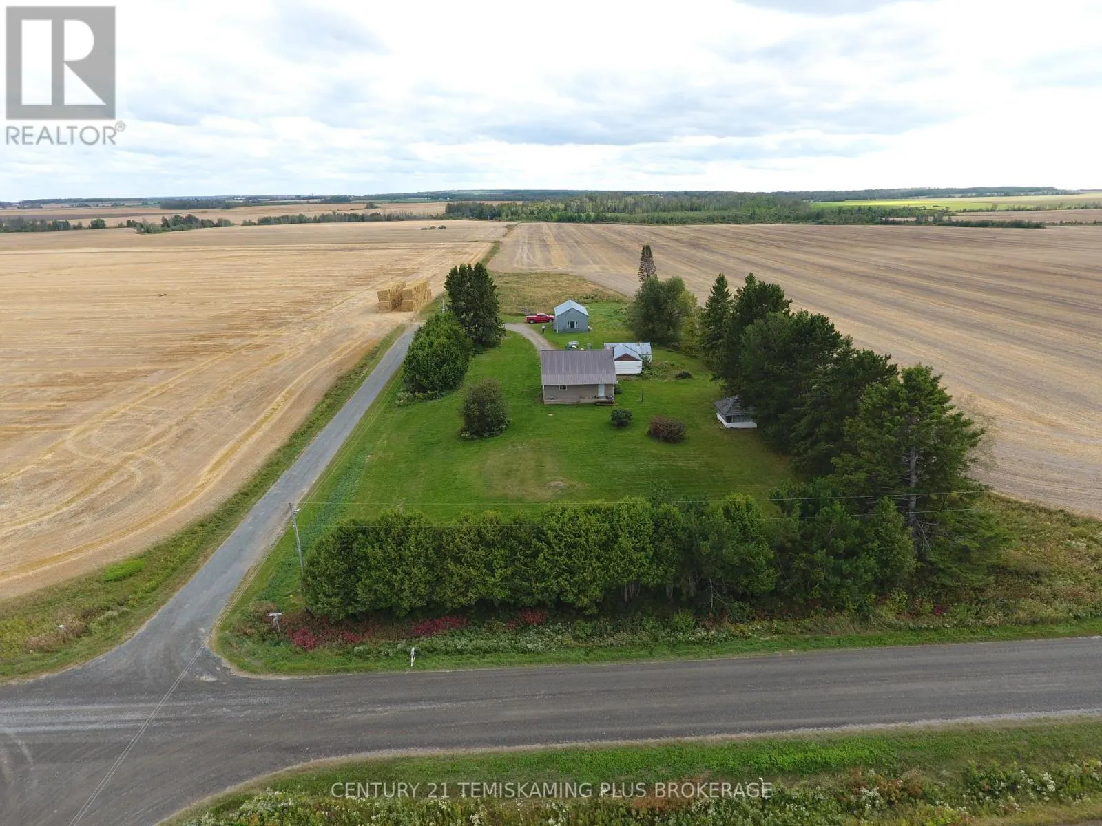 253156 ROGER'S ROAD