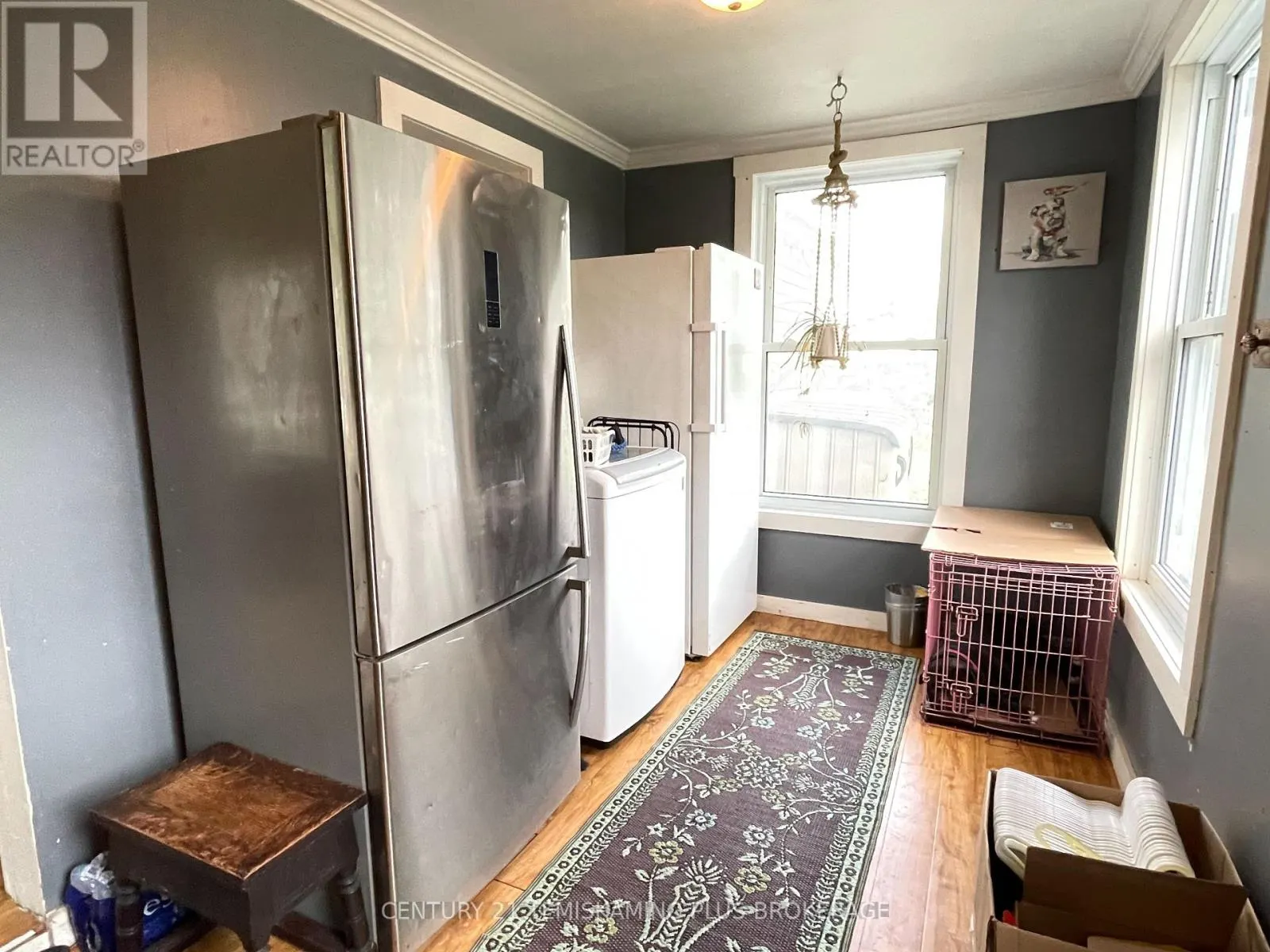 253156 ROGER'S ROAD