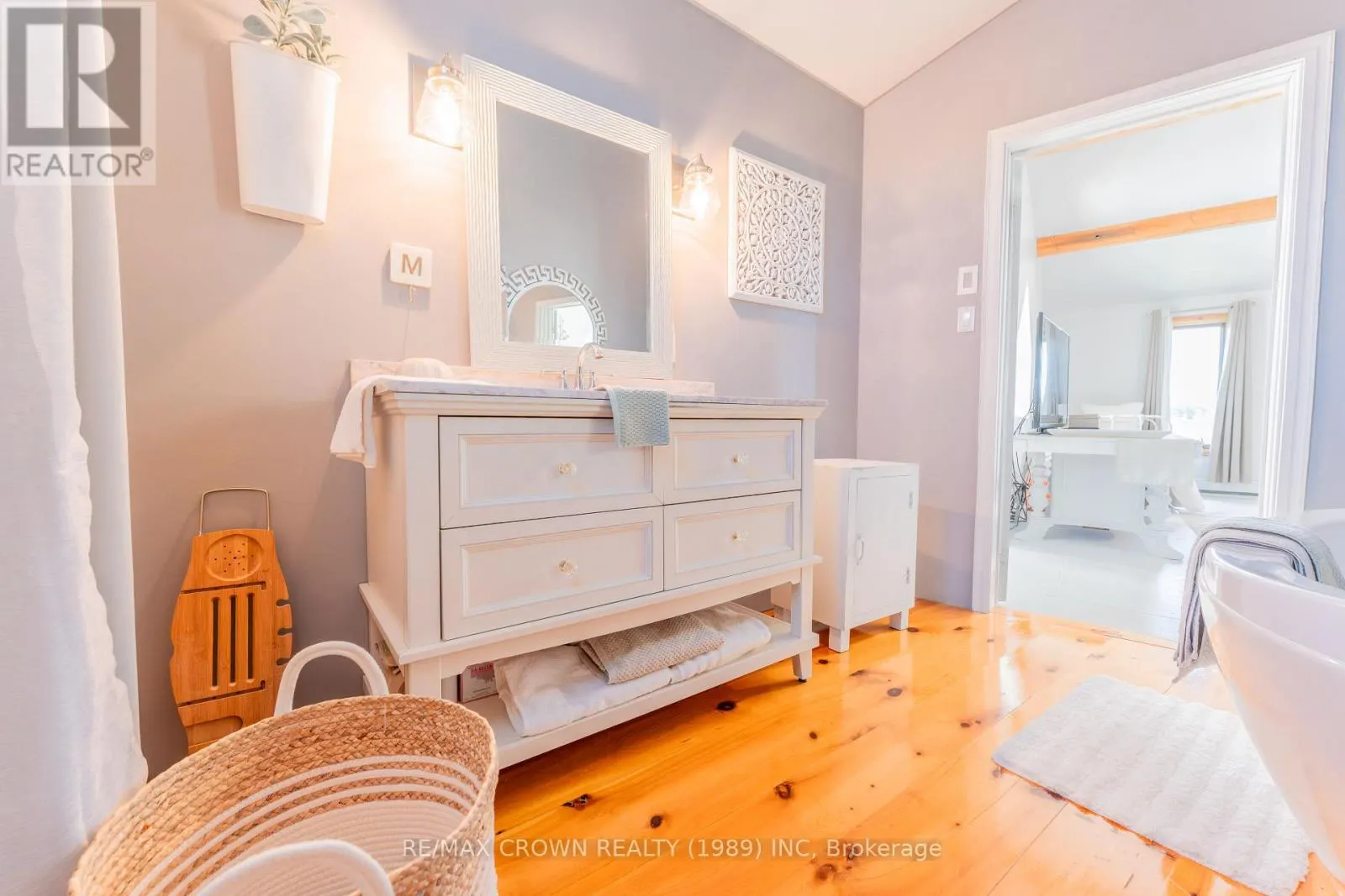 136 MITCHELL ROAD