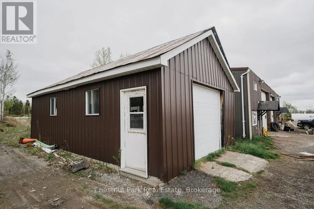 35 NIVEN STREET S