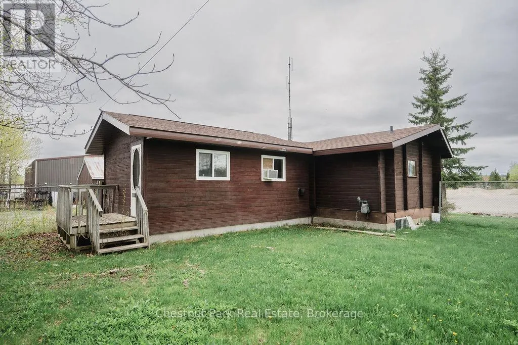 35 NIVEN STREET S