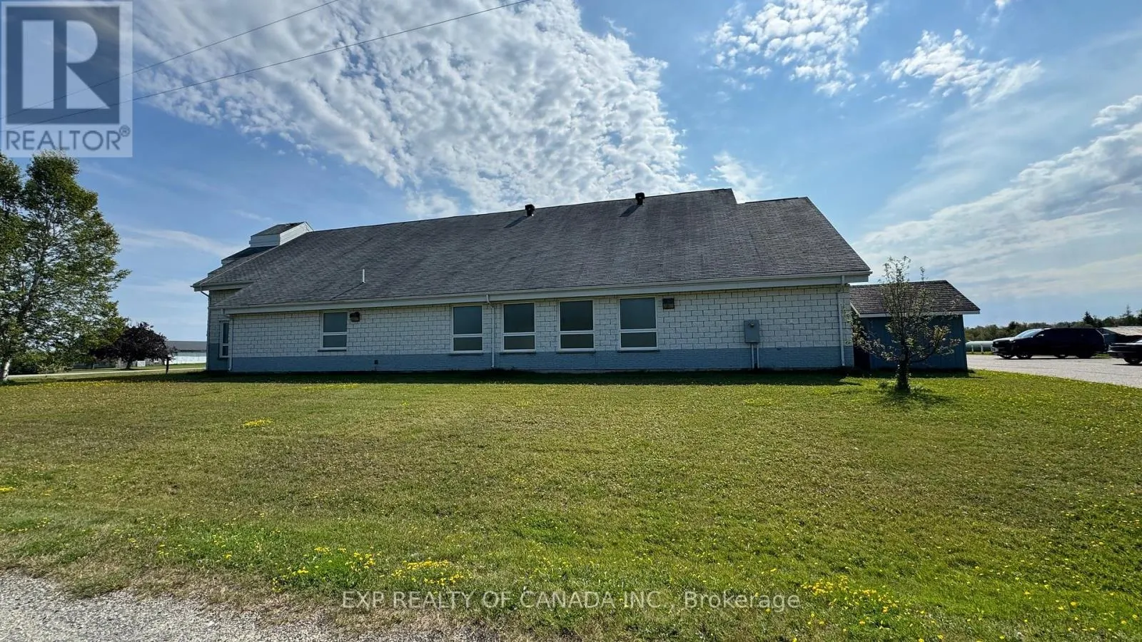 2323 GENIER ROAD