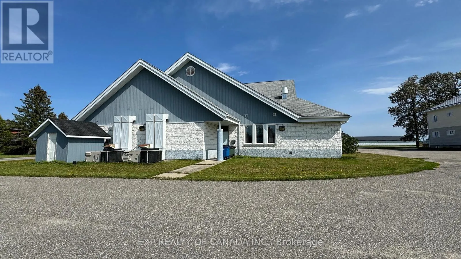 2323 GENIER ROAD