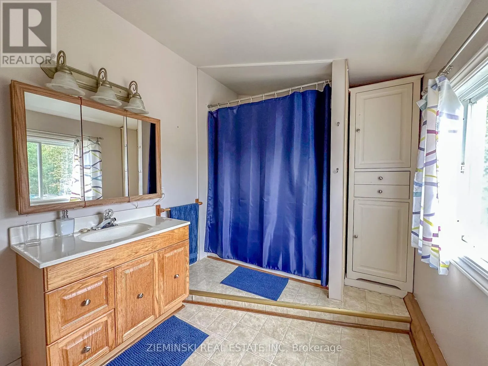 4621 FREDERICK HOUSE LAKE ROAD