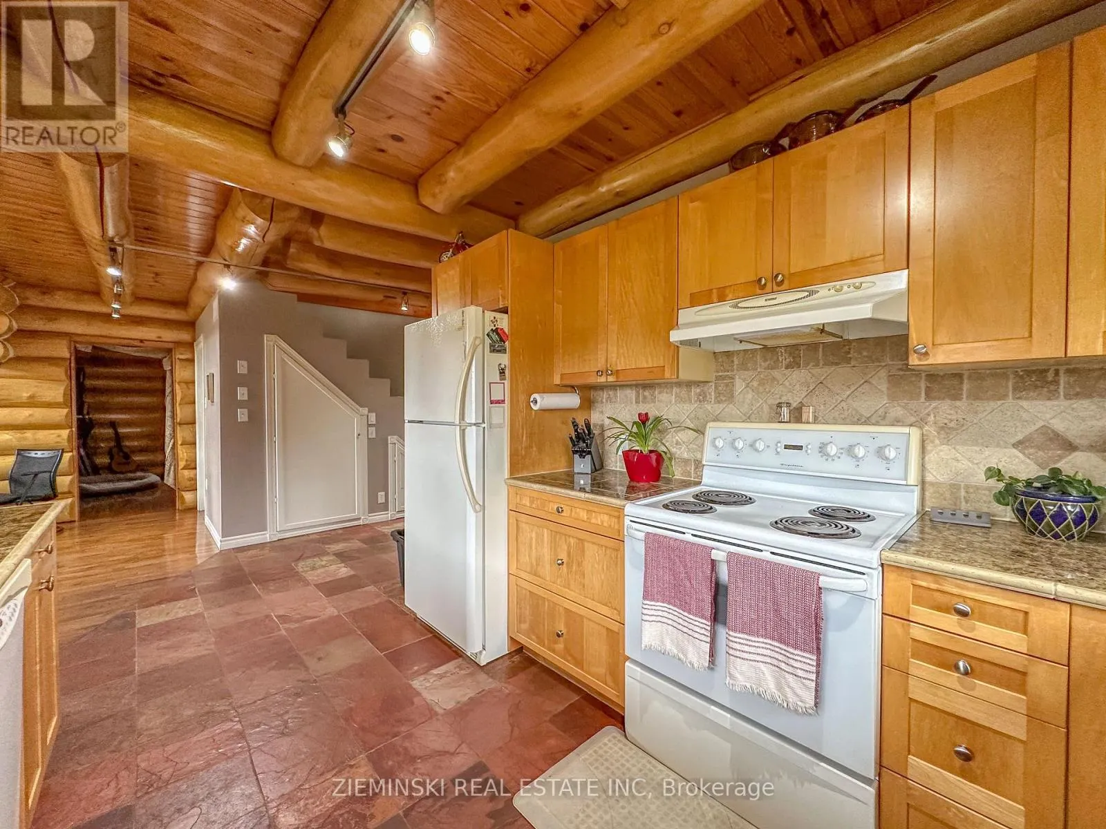 4621 FREDERICK HOUSE LAKE ROAD
