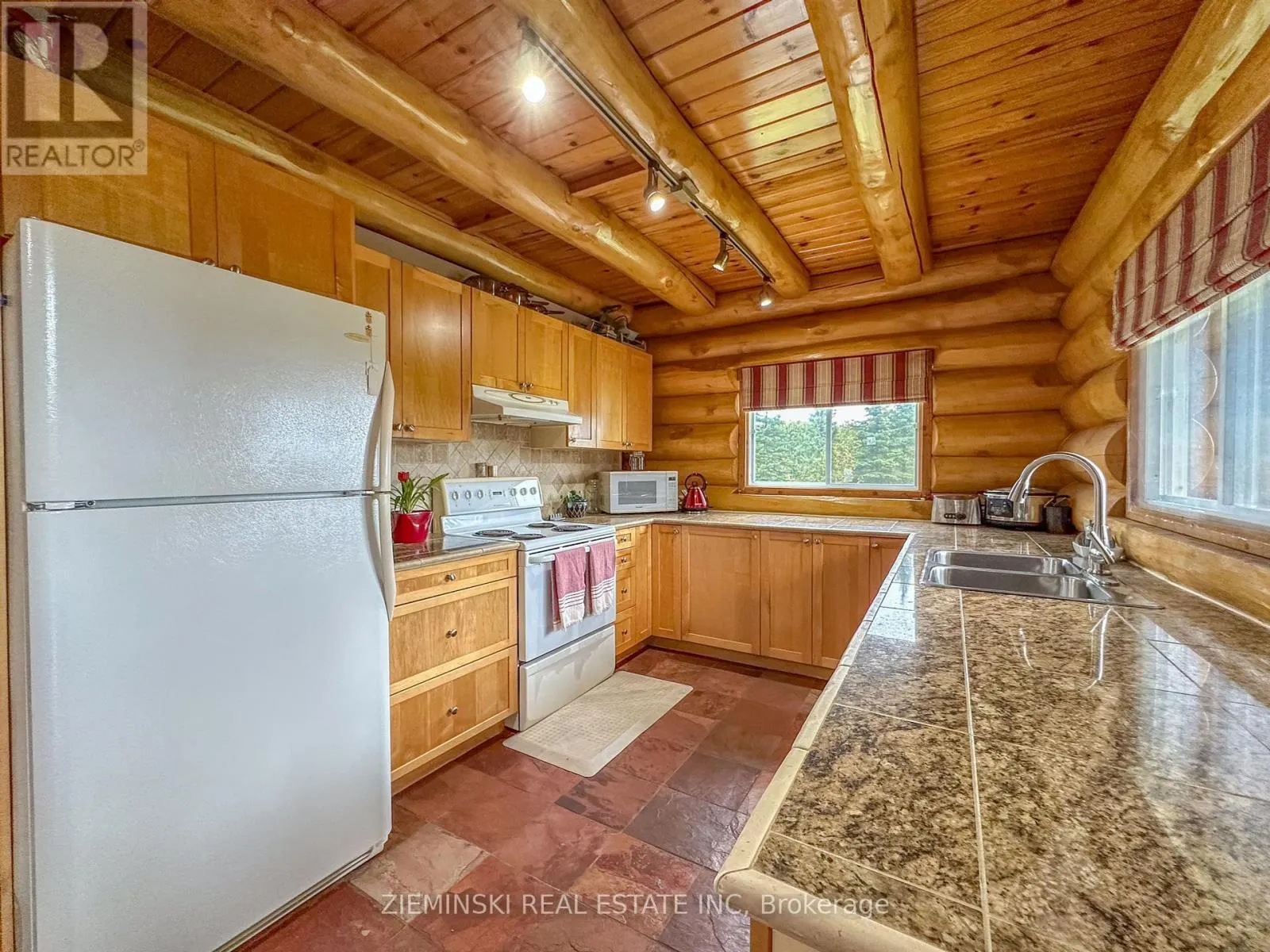 4621 FREDERICK HOUSE LAKE ROAD