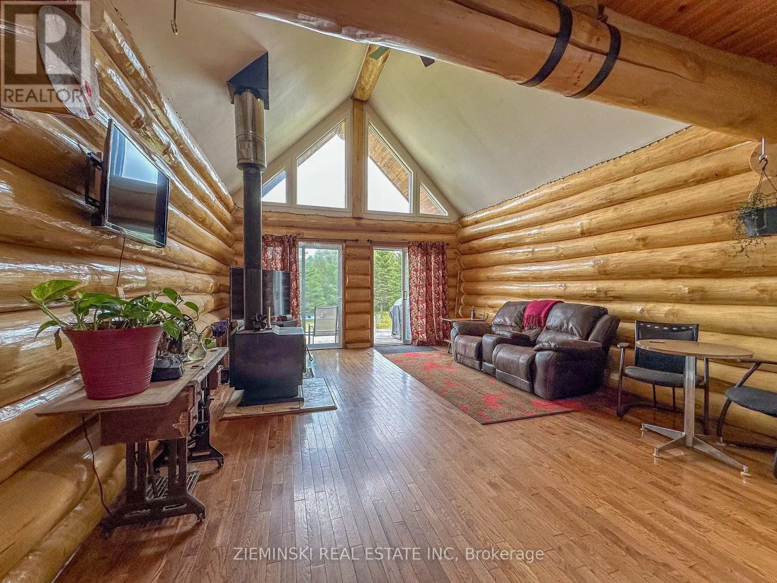 4621 FREDERICK HOUSE LAKE ROAD