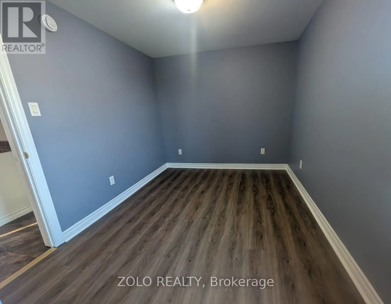 26 ALLEN AVENUE