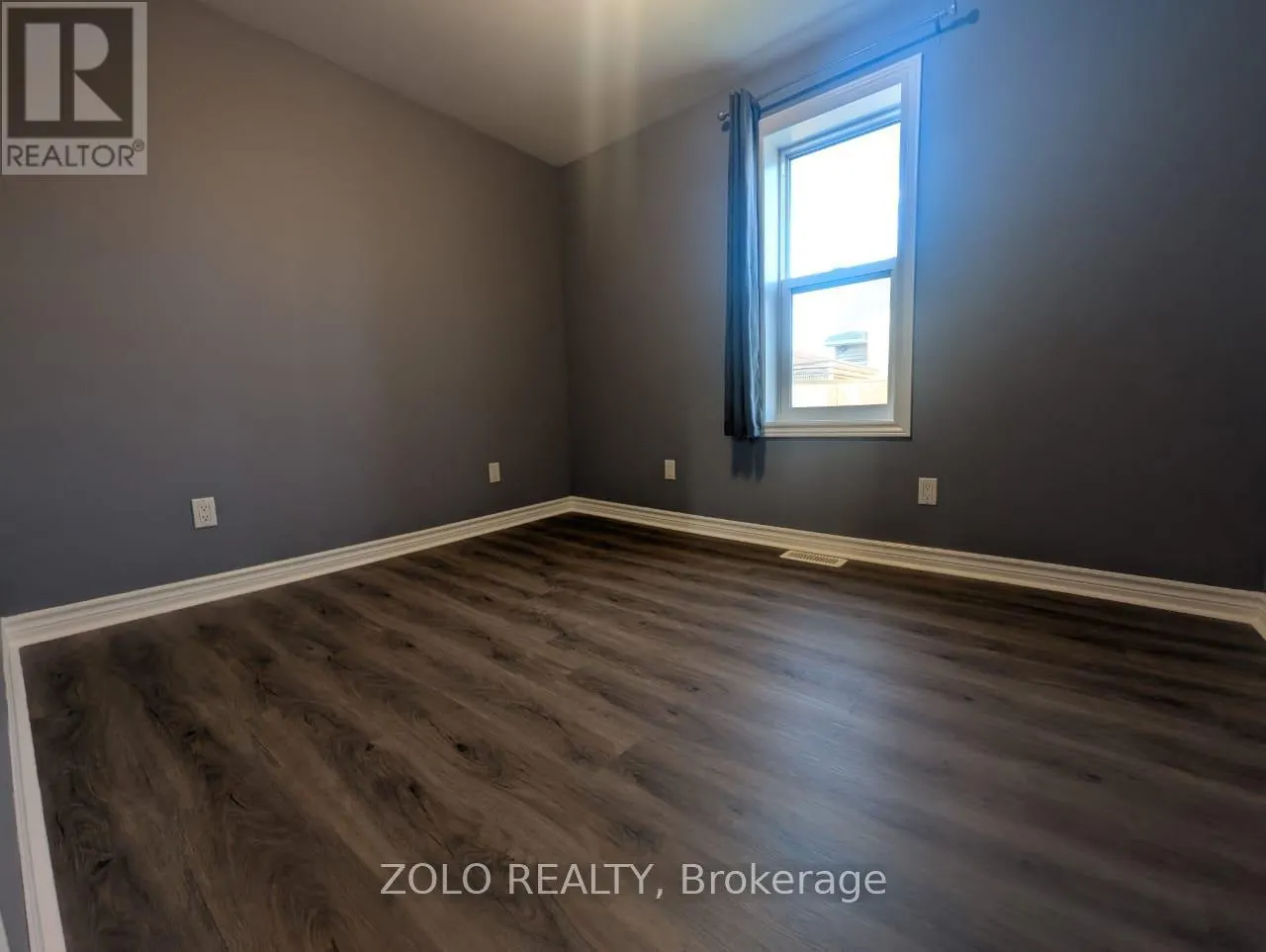 26 ALLEN AVENUE