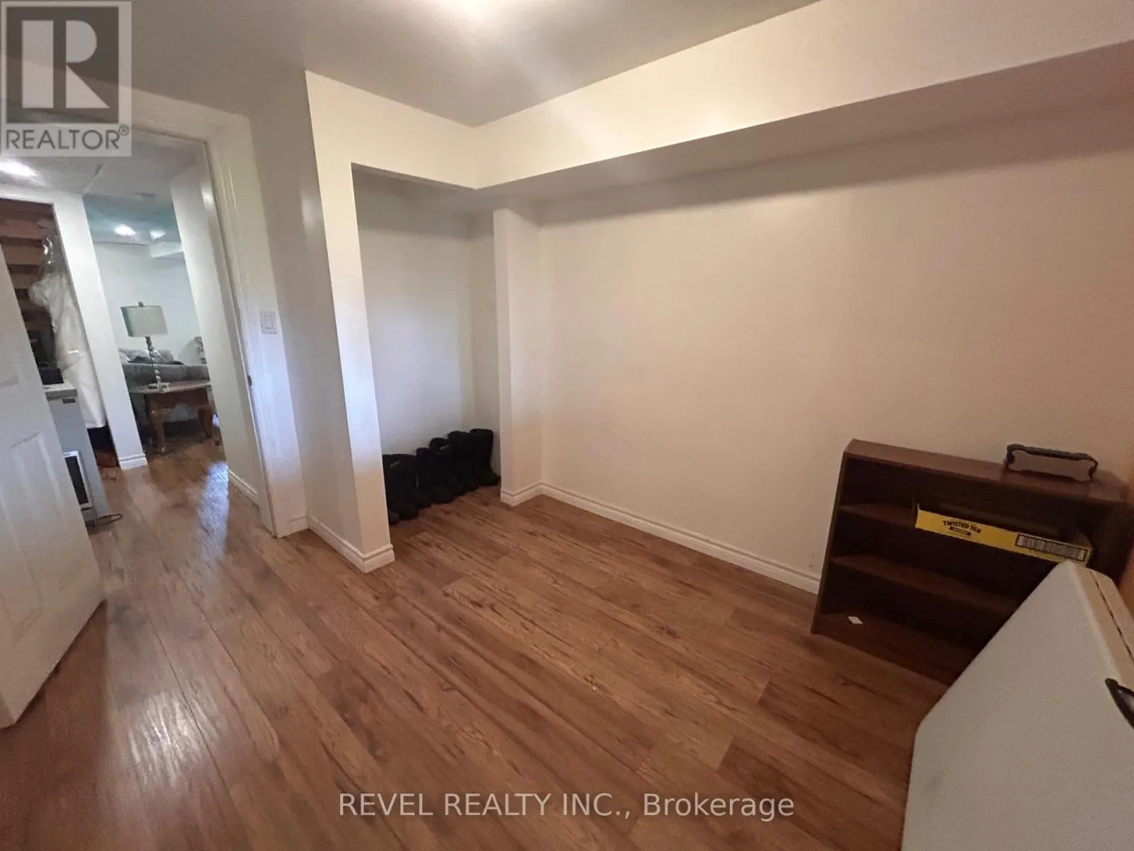 303 FOURTH AVENUE