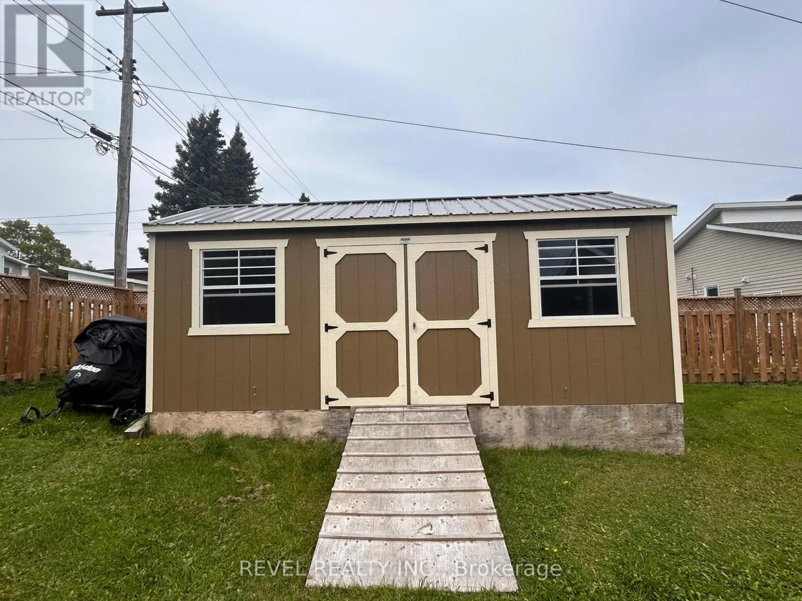 303 FOURTH AVENUE
