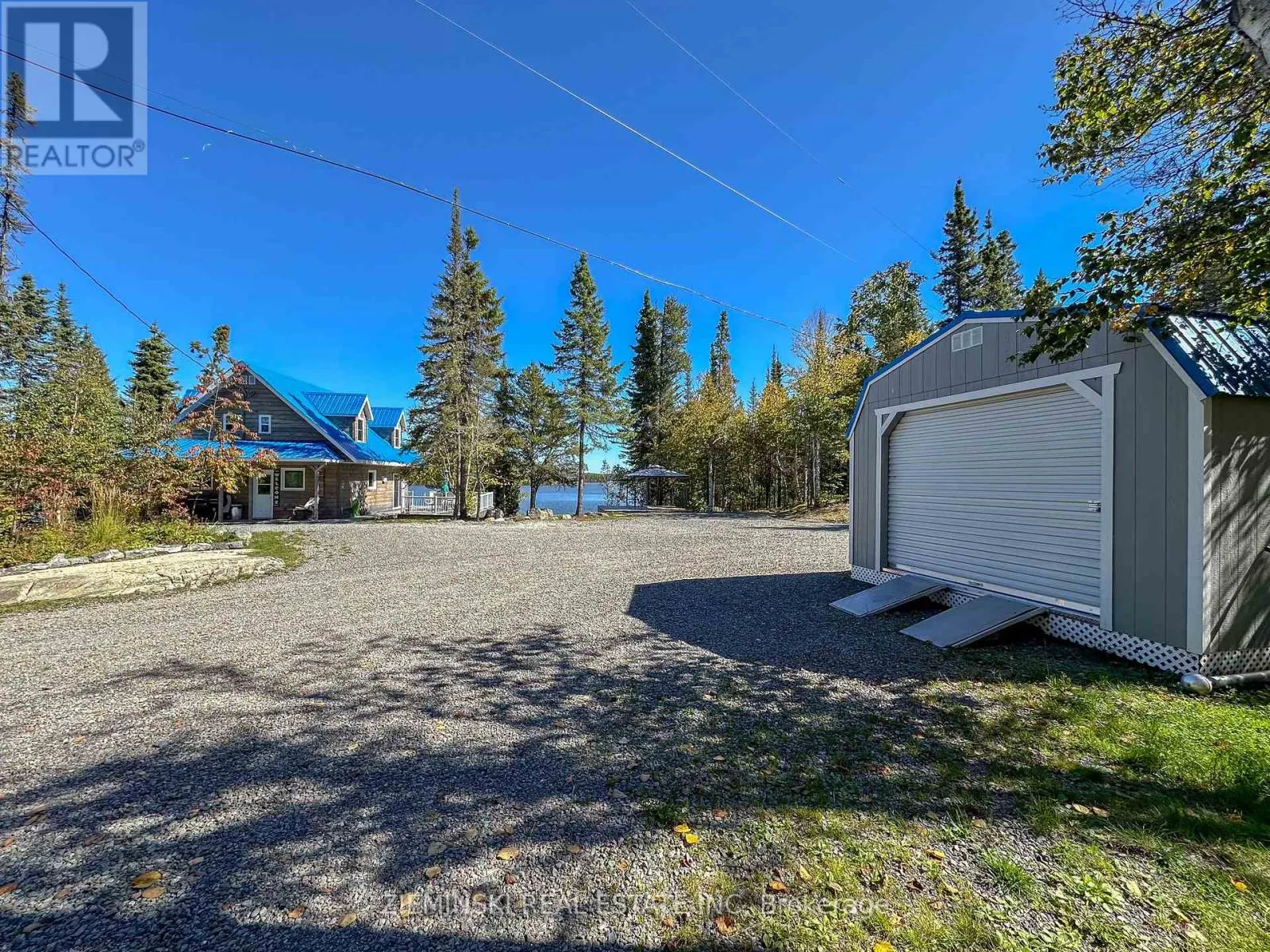 200 STRADA PARADISE ROAD