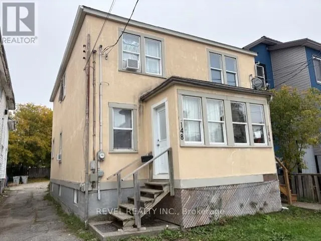 146-148 CEDAR STREET N