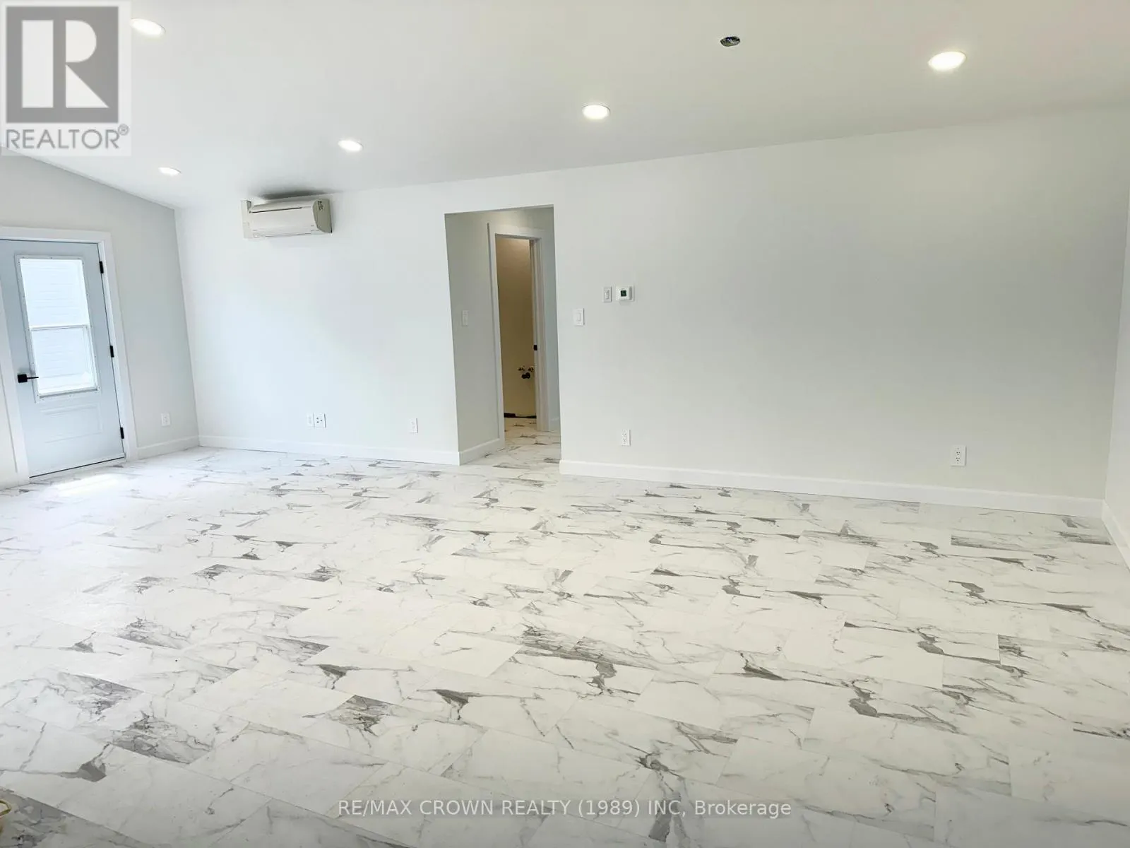 20 GOLF STREET
