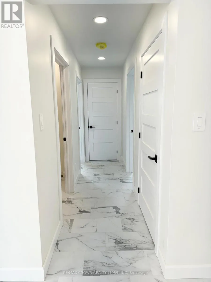 20 GOLF STREET
