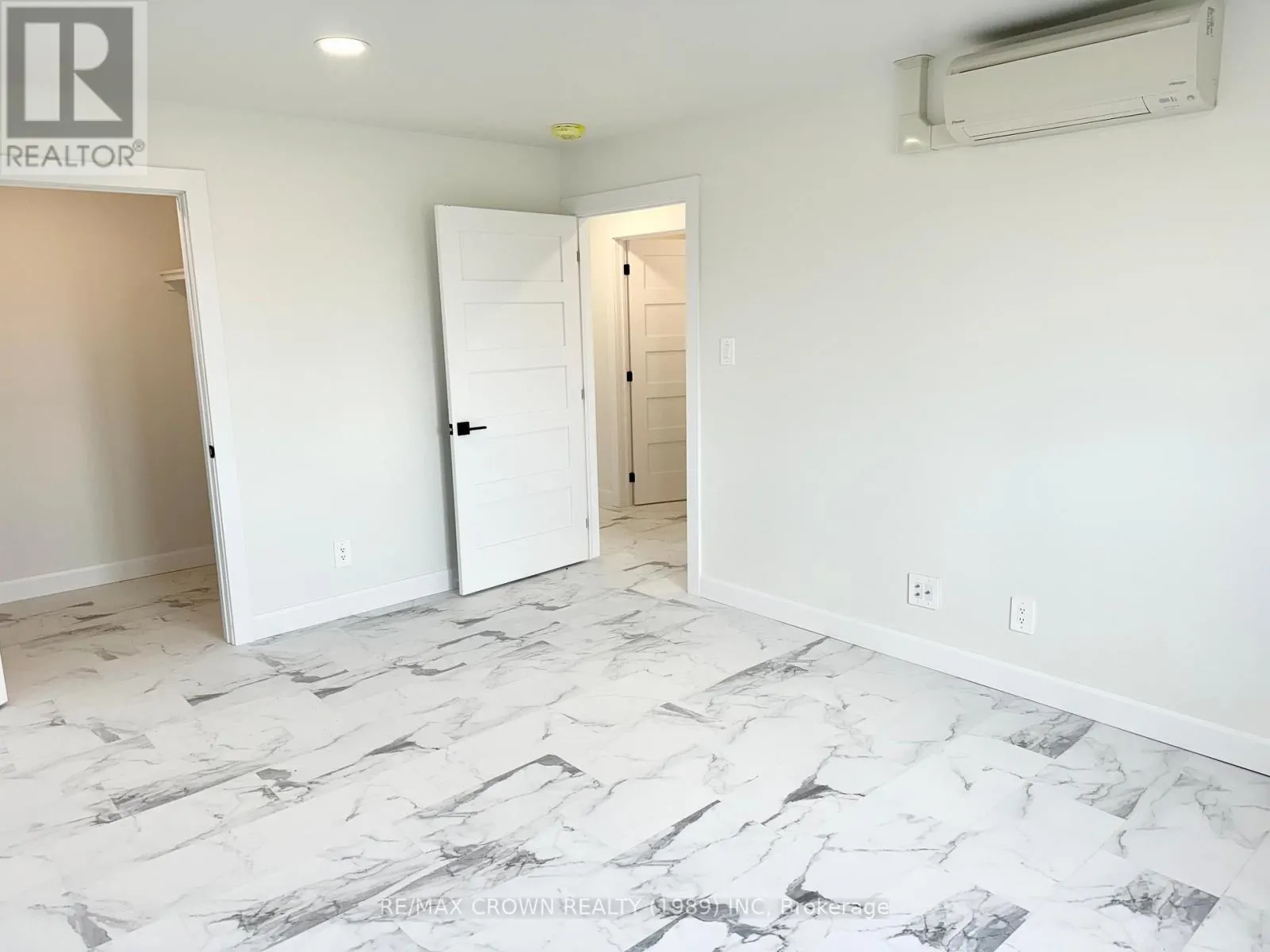 20 GOLF STREET