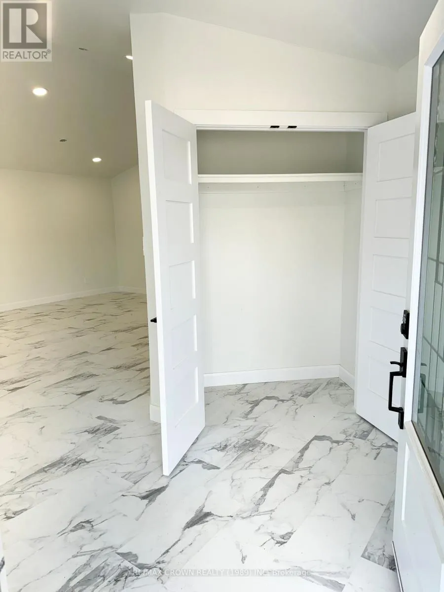 20 GOLF STREET