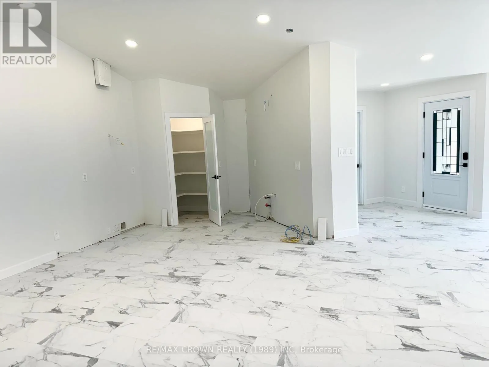 20 GOLF STREET