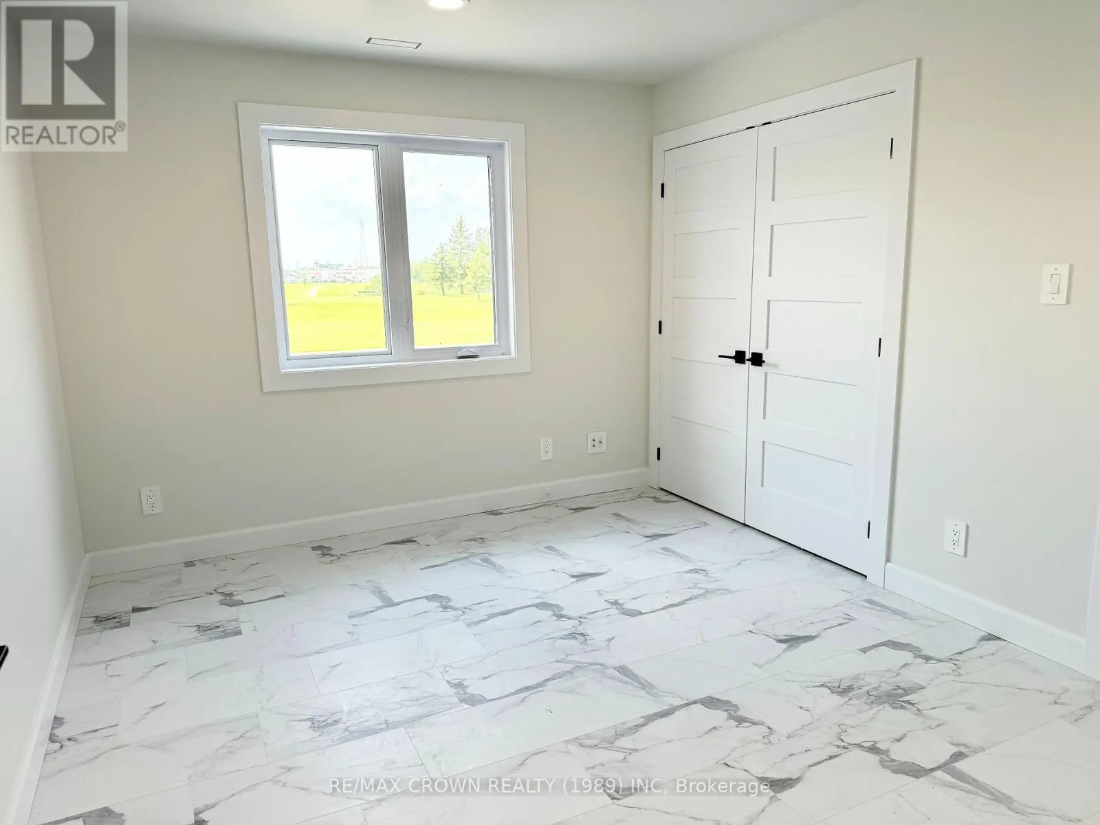 20 GOLF STREET