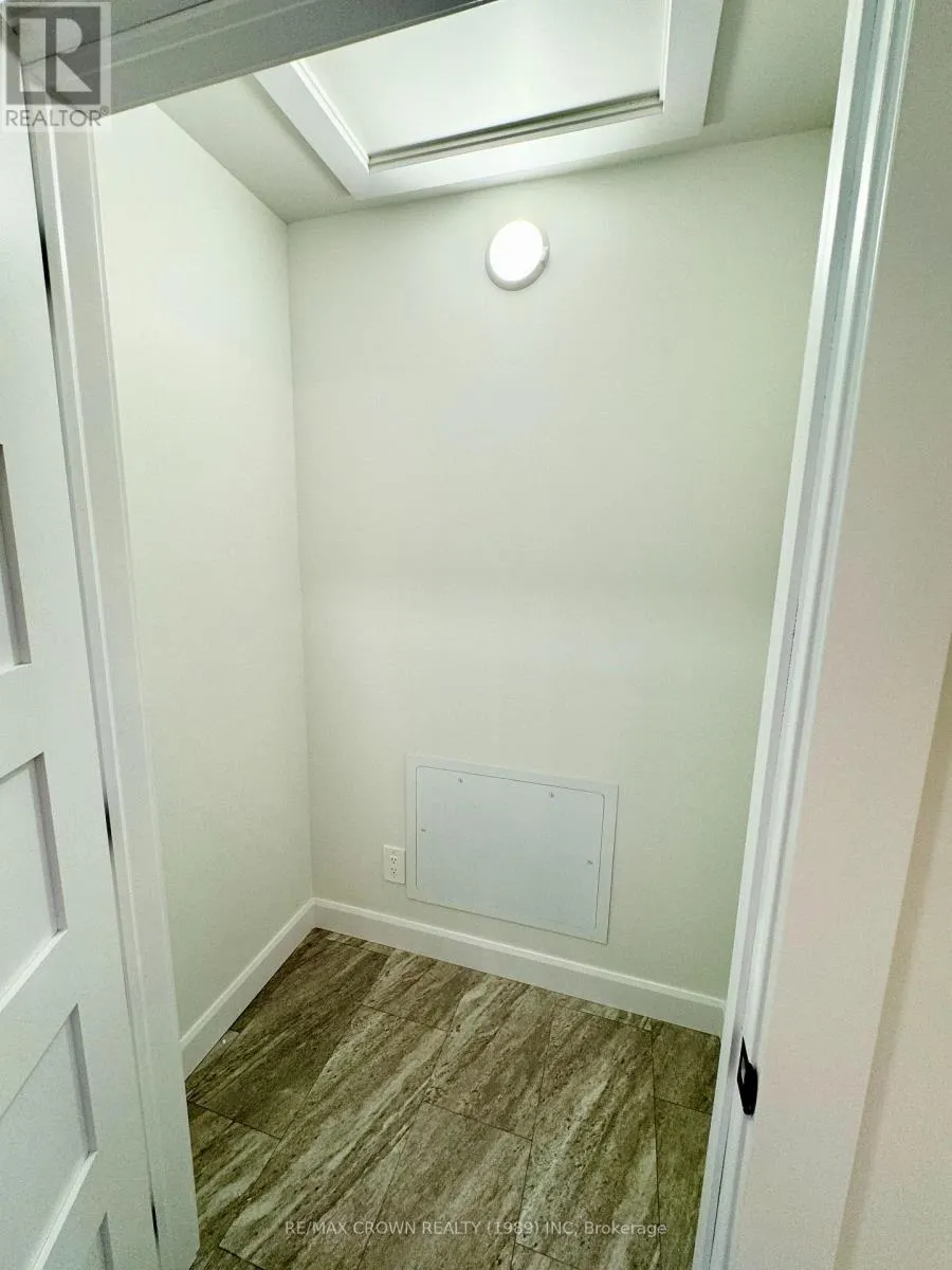 22 GOLF STREET