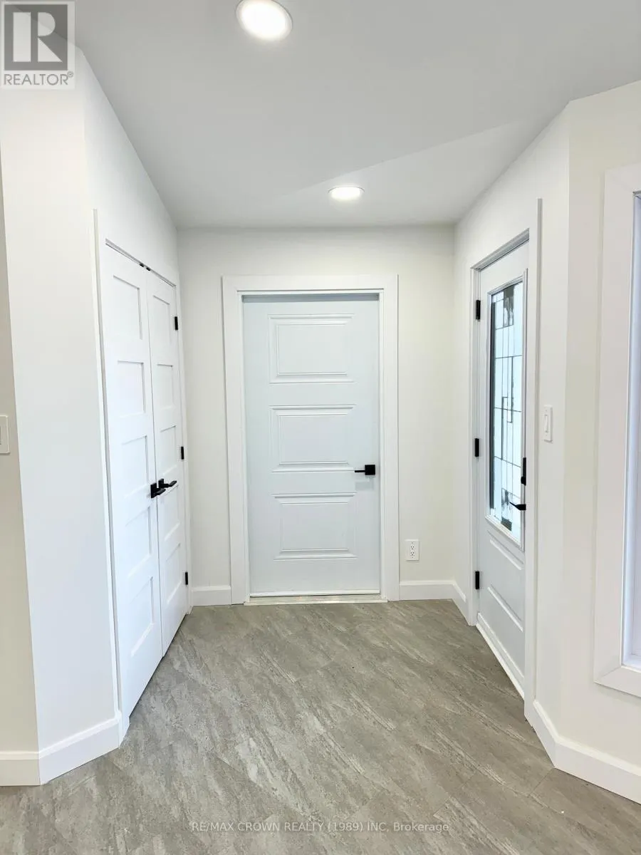 24 GOLF STREET