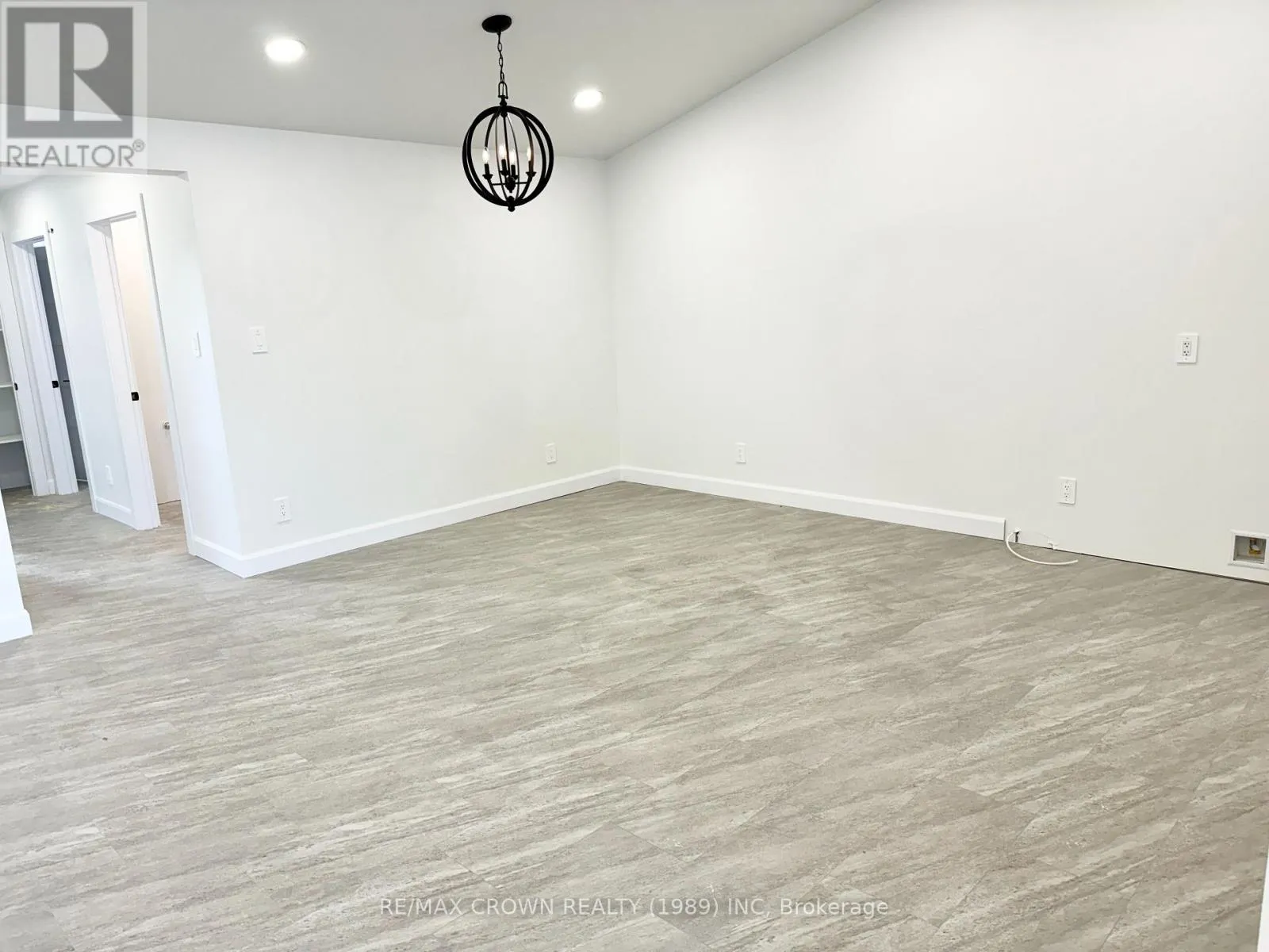 24 GOLF STREET