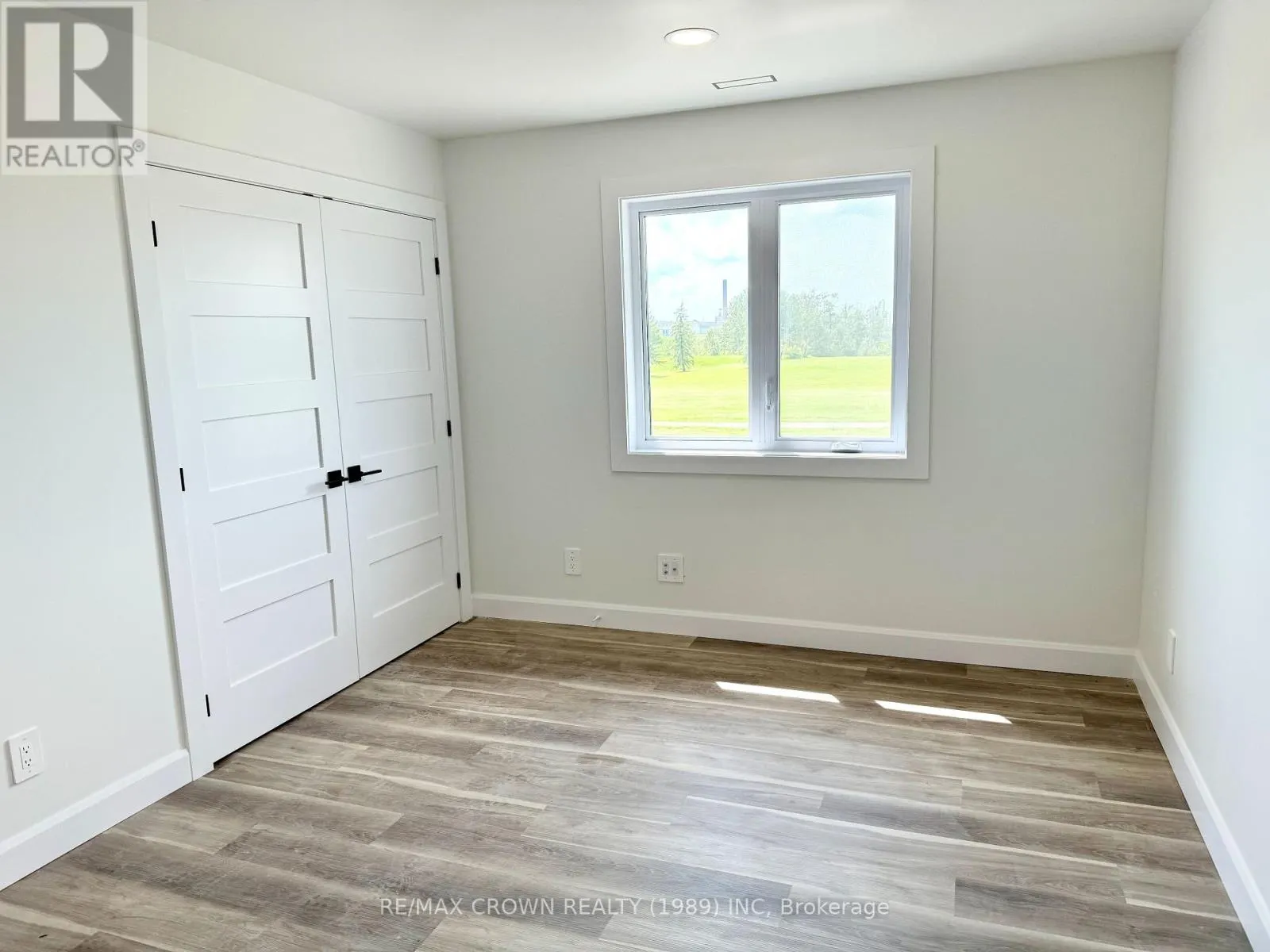 26 GOLF STREET