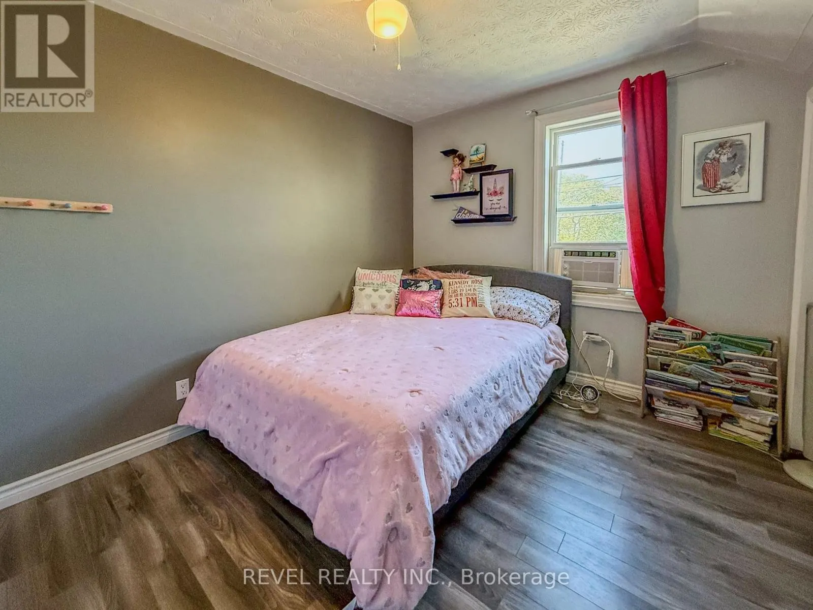 378 ELM STREET S