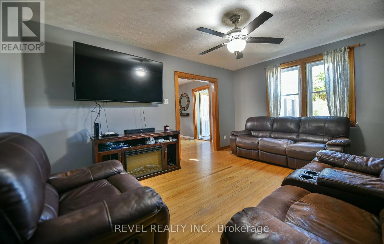378 ELM STREET S