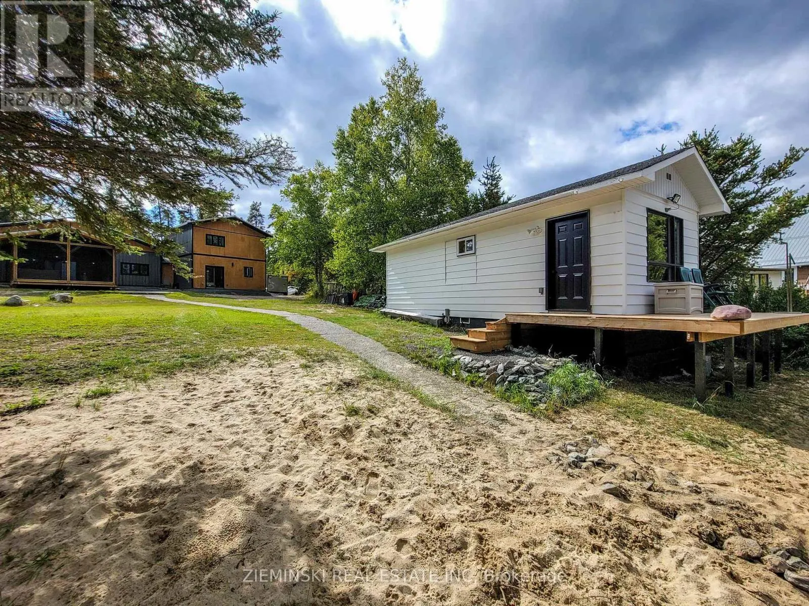 1016 HIGHWAY BEACH ROAD