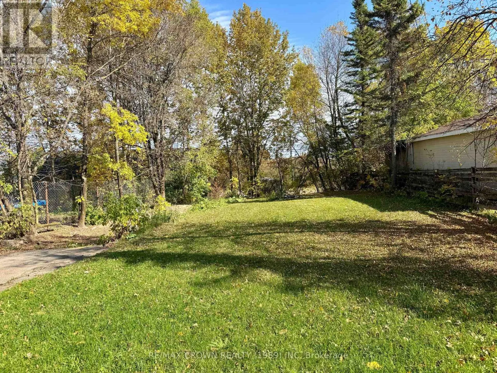 94 BYNG AVENUE
