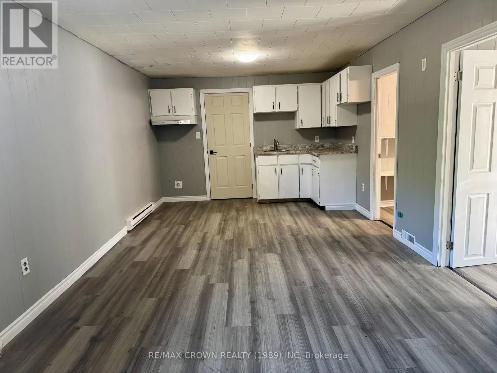 94 BYNG AVENUE