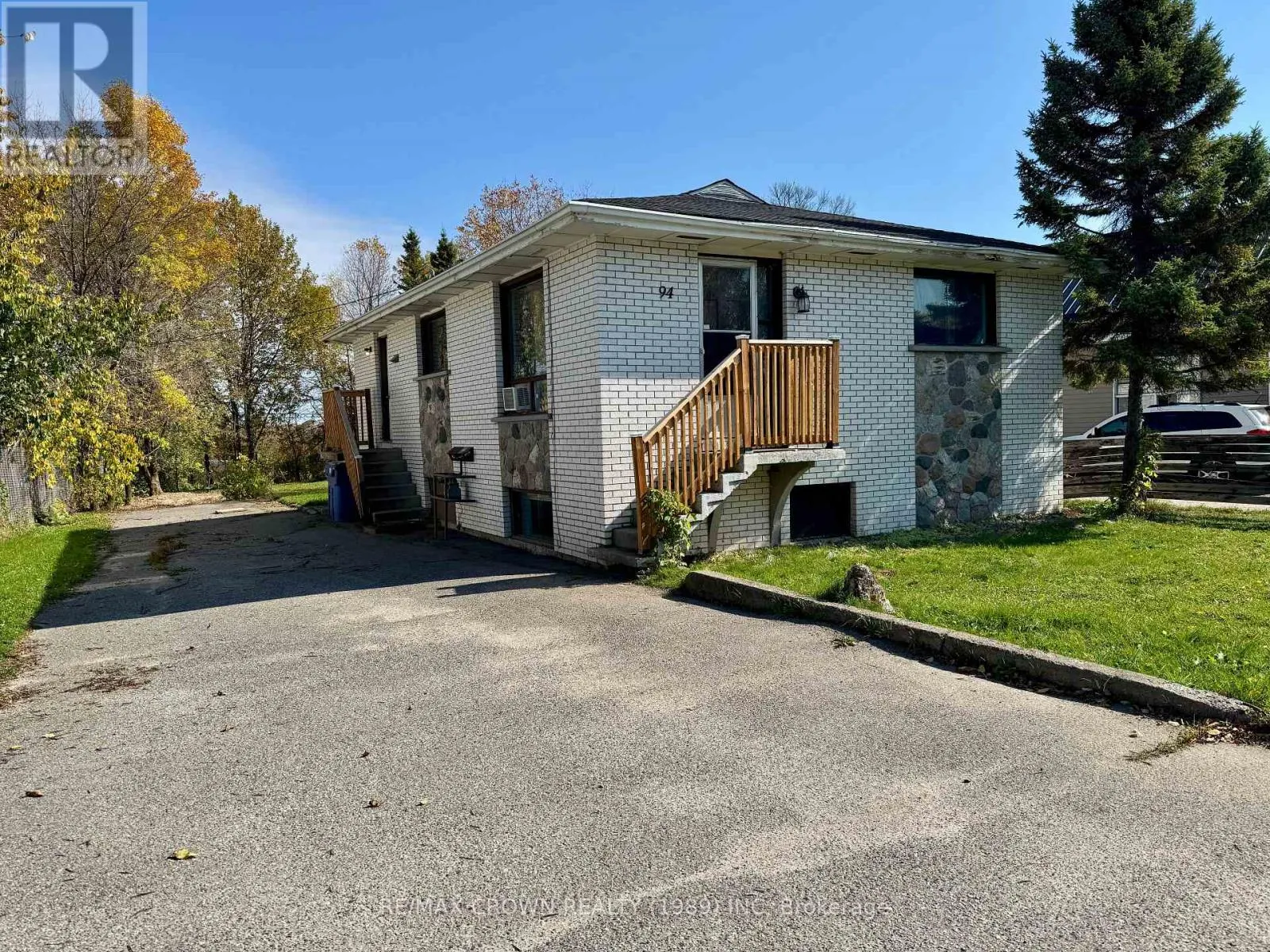 94 BYNG AVENUE