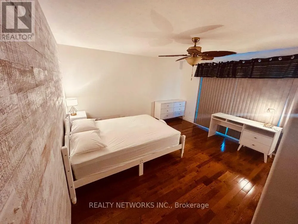 127 JV BONHOMME BOULEVARD