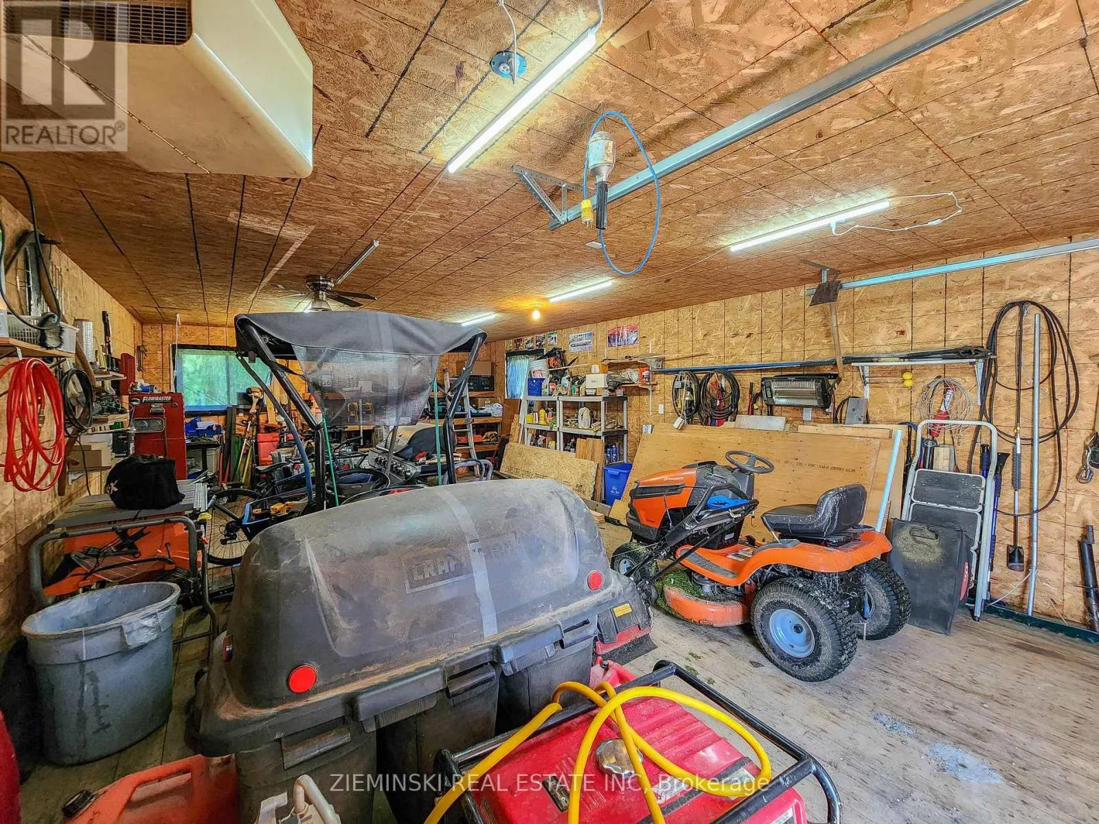 545 SILVER QUEEN LAKE ROAD