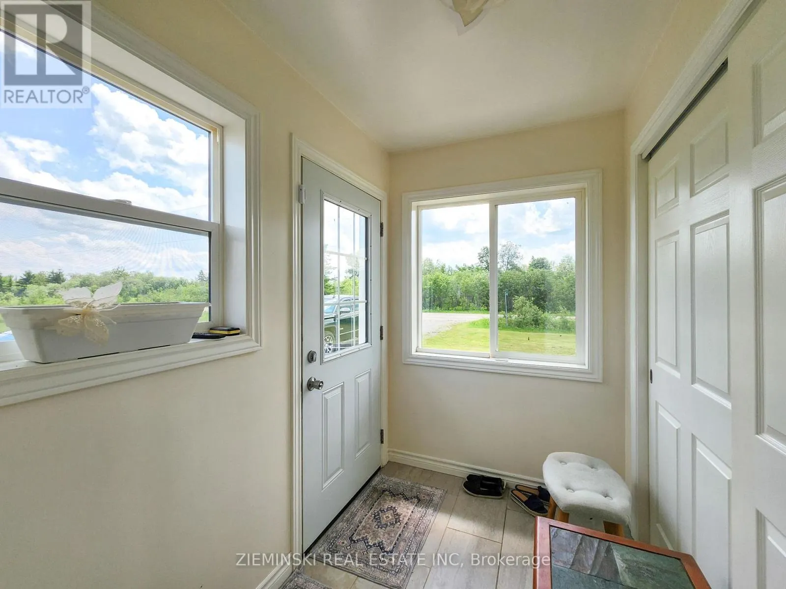 545 SILVER QUEEN LAKE ROAD
