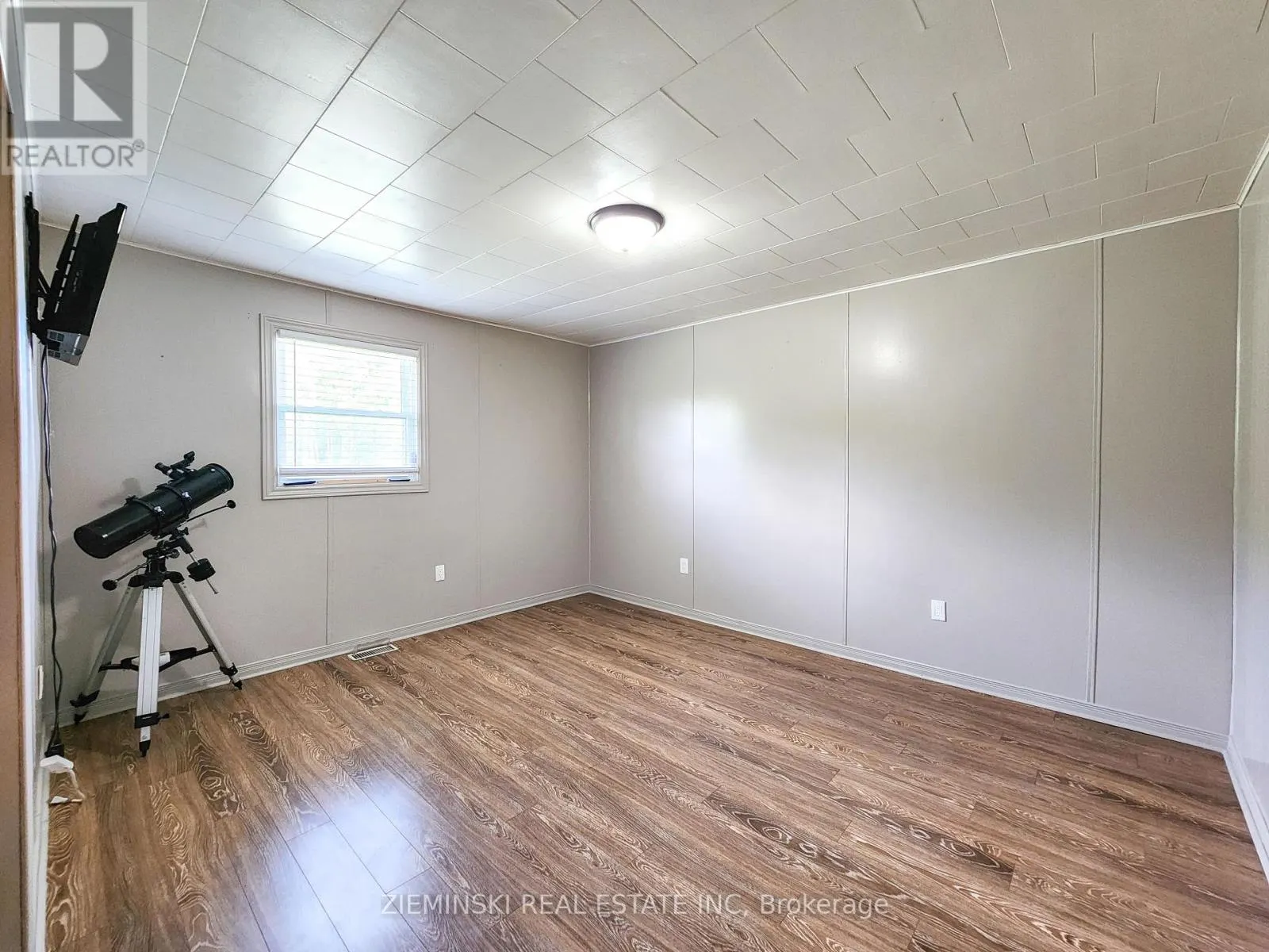 545 SILVER QUEEN LAKE ROAD