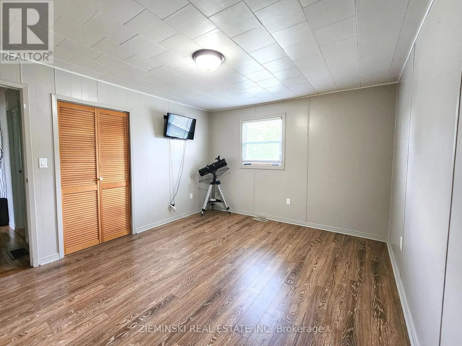 545 SILVER QUEEN LAKE ROAD