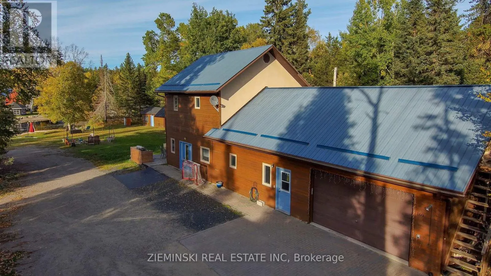 167 & 169 NELLIE LAKE ROAD E