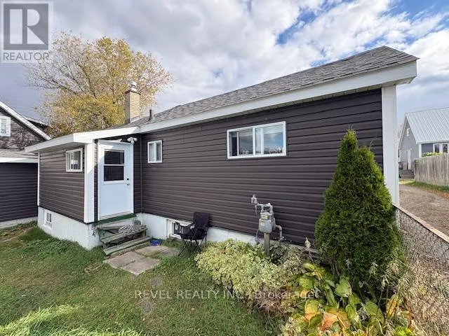 51-53 KENT AVENUE