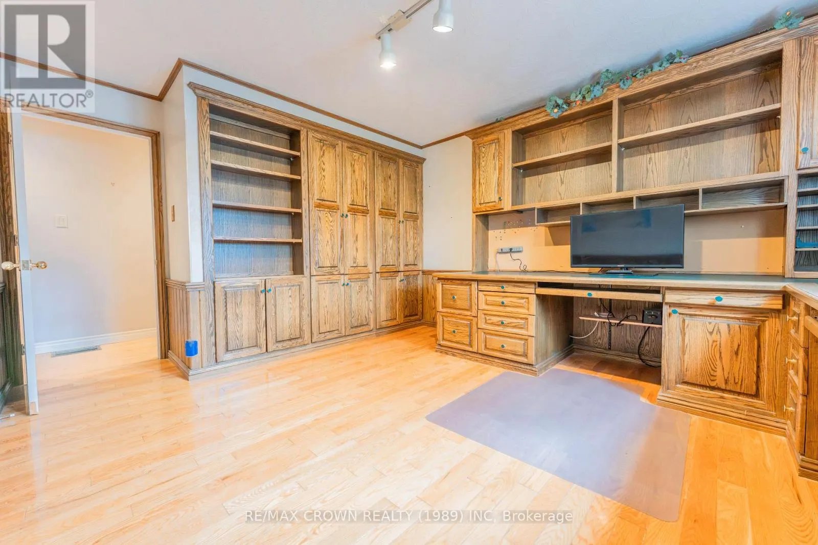 13 KIMBERLY DRIVE