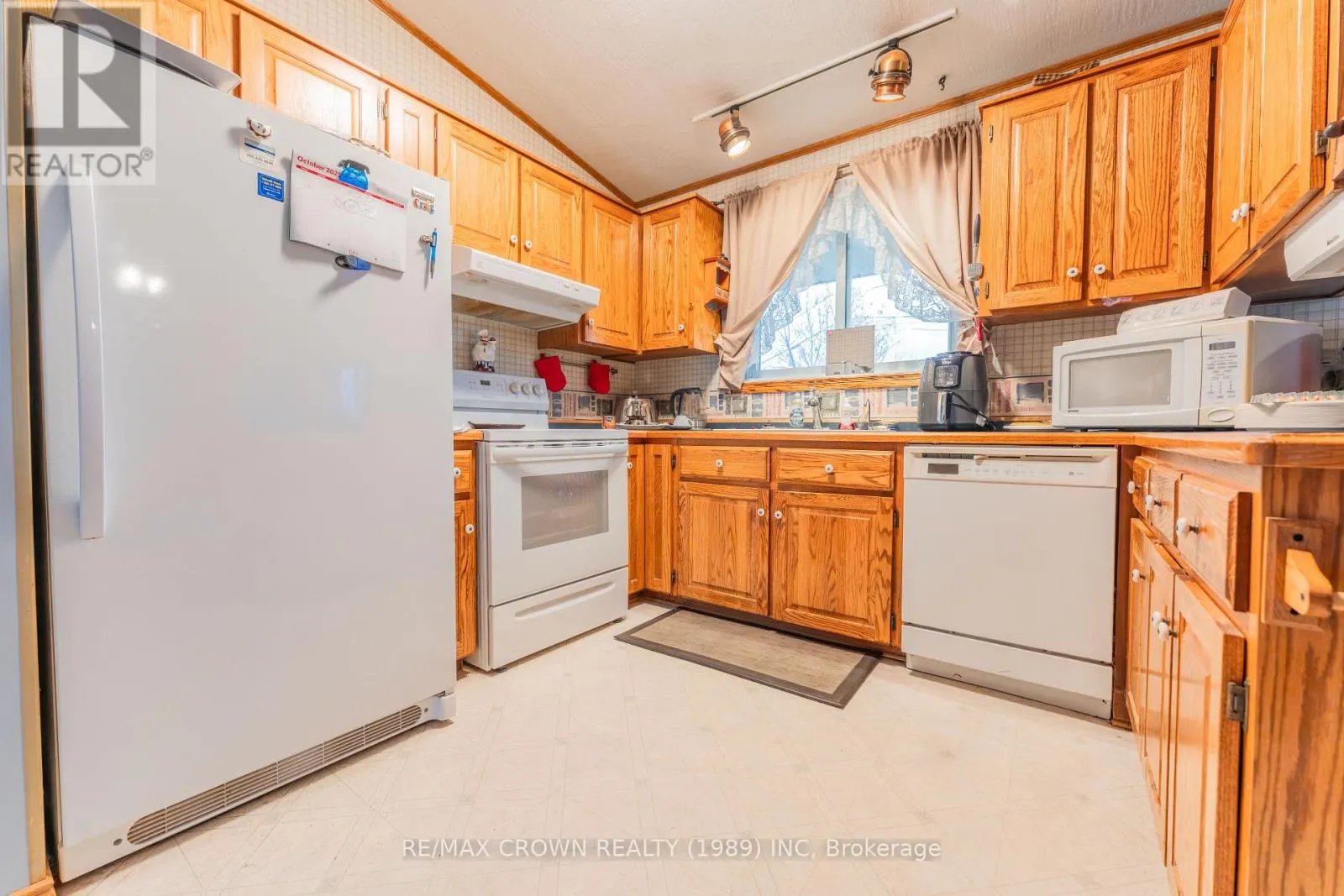 13 KIMBERLY DRIVE