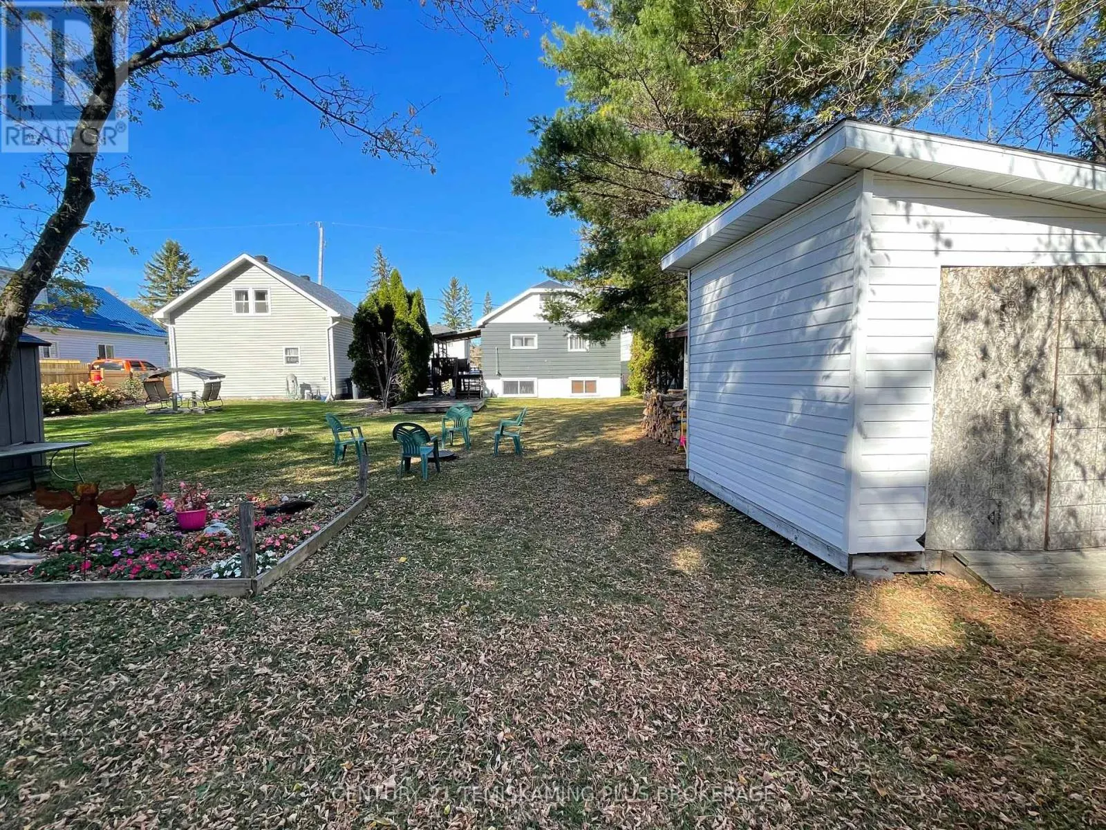 396 FARAH AVENUE