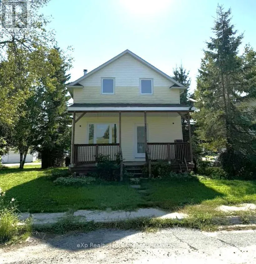120 CIRCLE PLACE